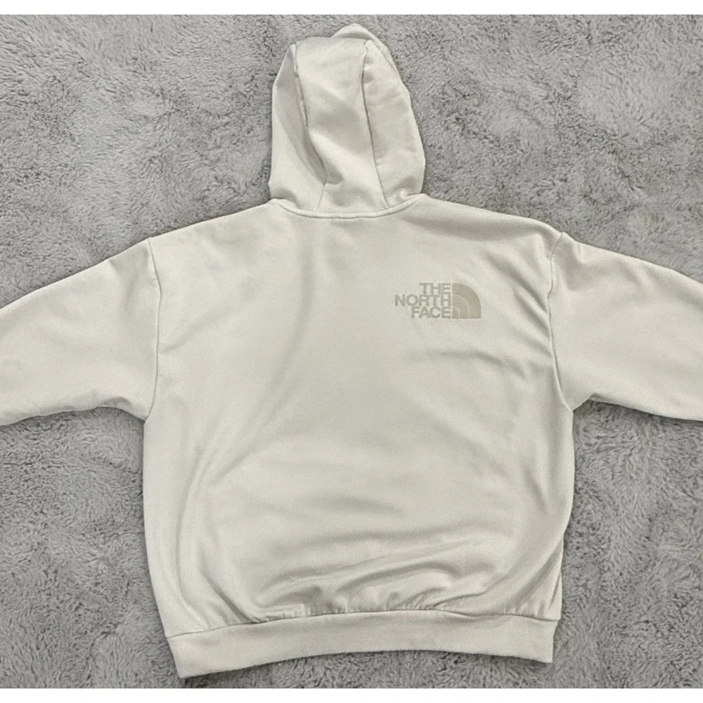 The North Face Men's White Pullover Fleece Hoodie Logo Pockets Drawstring Size M